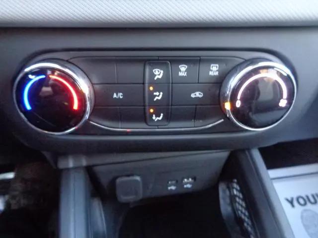 2025 Chevrolet TrailBlazer AWD LS