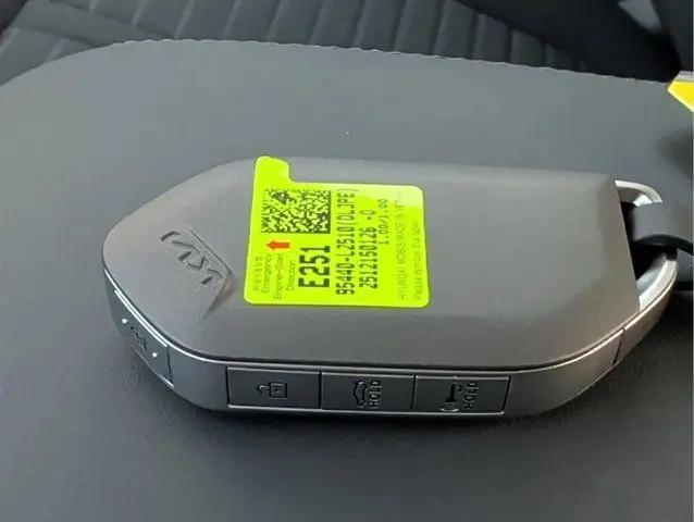 2026 Kia K5 LXS FWD