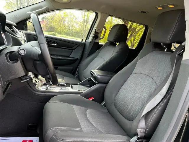 2017 Chevrolet Traverse 1LT