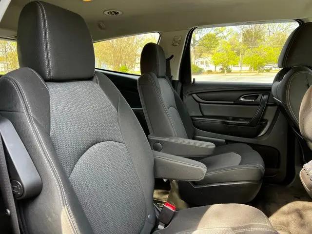 2017 Chevrolet Traverse 1LT