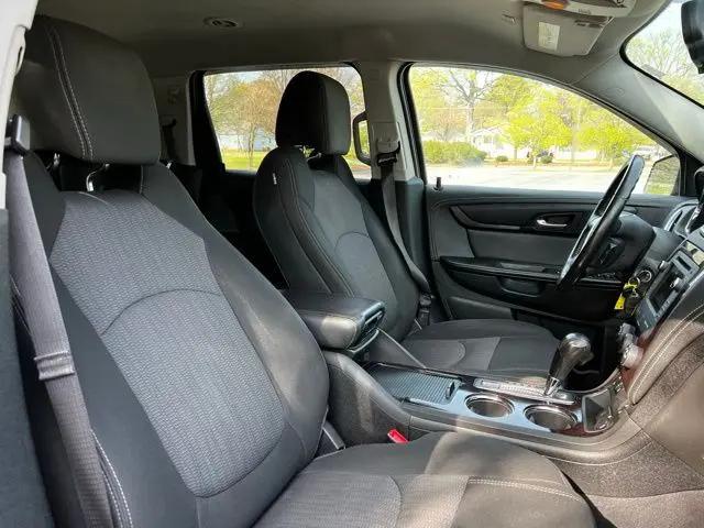 2017 Chevrolet Traverse 1LT