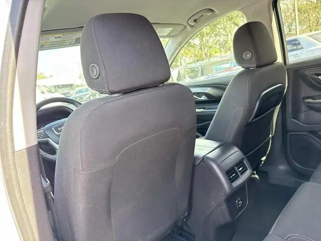 2024 GMC Terrain FWD SLE