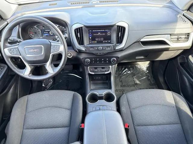 2024 GMC Terrain FWD SLE