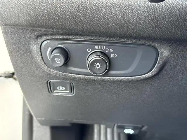 2024 GMC Terrain FWD SLE