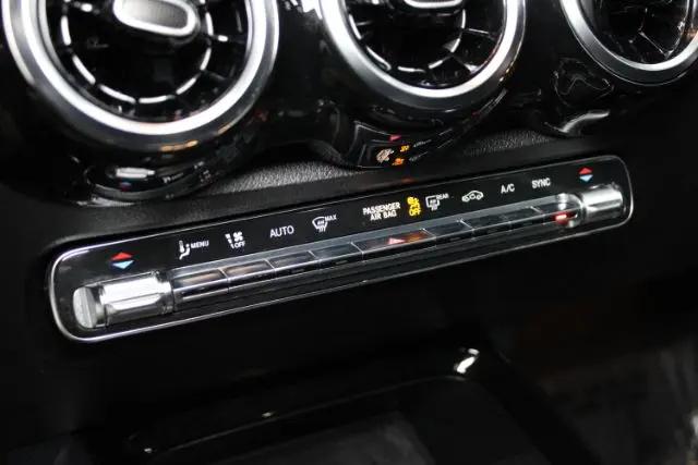 2020 Mercedes-Benz GLB 4MATIC