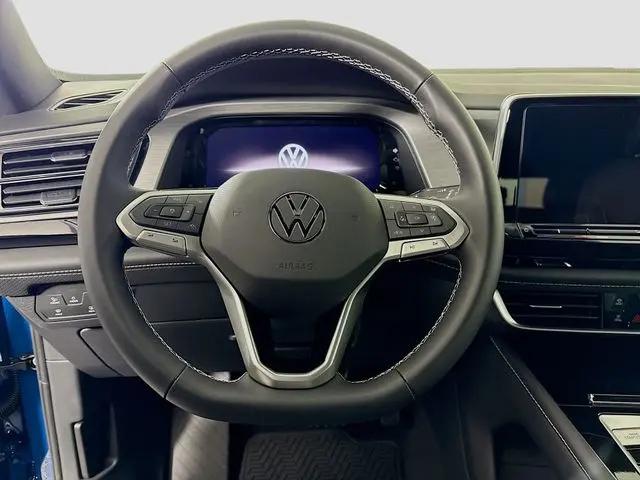 2026 Volkswagen Atlas Cross Sport SE with Technology