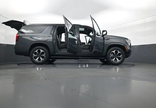 2026 GMC Yukon XL 4WD AT4 Ultimate