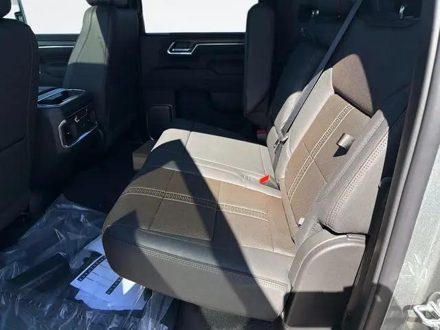 2026 Chevrolet Silverado 2500HD Crew Cab, Standard Bed, High Country, 4WD