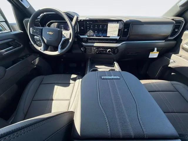2026 Chevrolet Silverado 2500HD Crew Cab, Standard Bed, High Country, 4WD