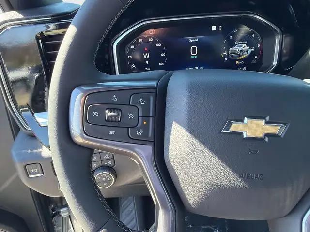 2026 Chevrolet Silverado 2500HD Crew Cab, Standard Bed, High Country, 4WD