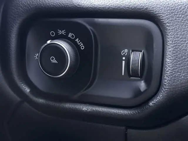 2022 Ram 2500 Tradesman Crew Cab 4x4 6'4" Box