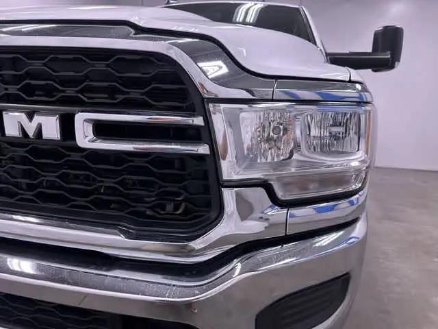 2022 Ram 2500 Tradesman Crew Cab 4x4 6'4" Box
