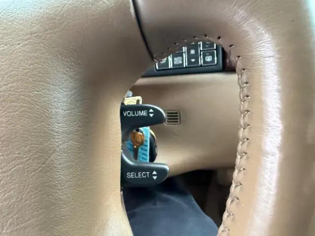 1998 Cadillac DeVille Standard
