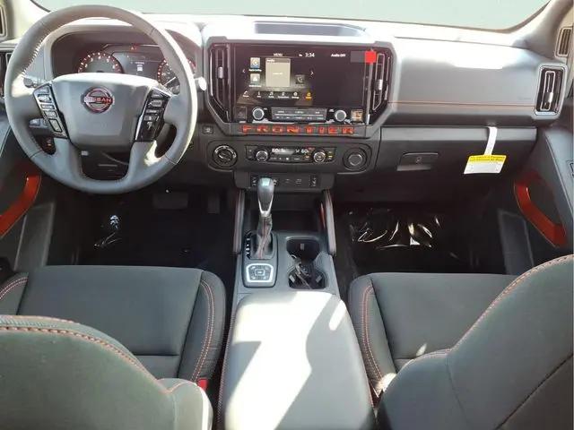 2026 Nissan Frontier Crew Cab PRO-4X 4x4
