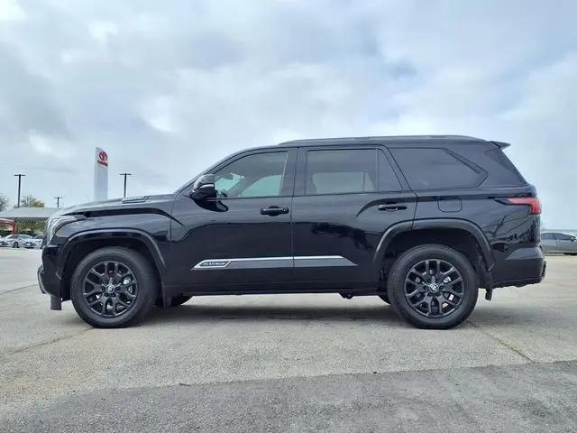 2025 Toyota Sequoia Platinum