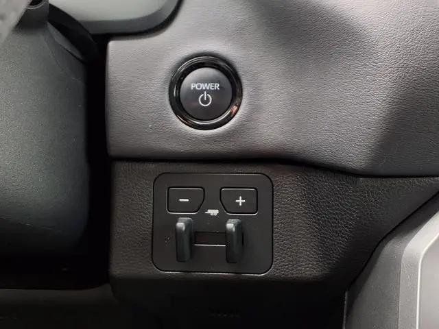 2025 Toyota Sequoia Platinum