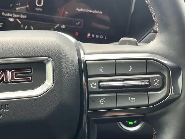 2024 GMC Acadia AWD AT4