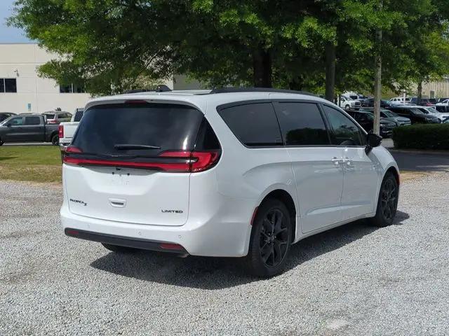 2026 Chrysler Pacifica Limited