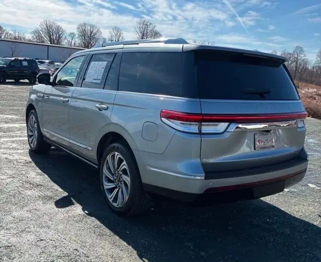 2023 Lincoln Navigator Reserve