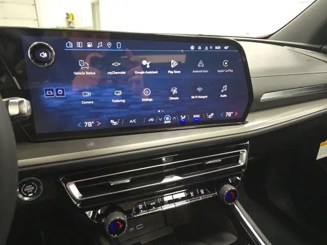 2026 Chevrolet Traverse FWD LT