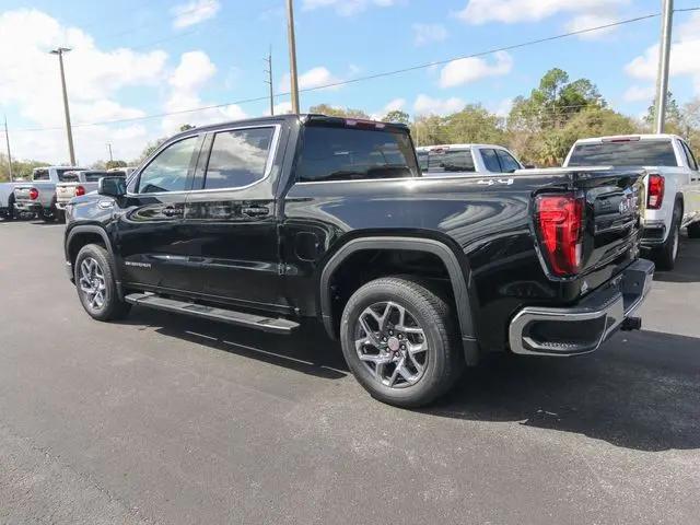 2026 GMC Sierra 1500 Crew Cab, Short Bed, SLE, 4WD