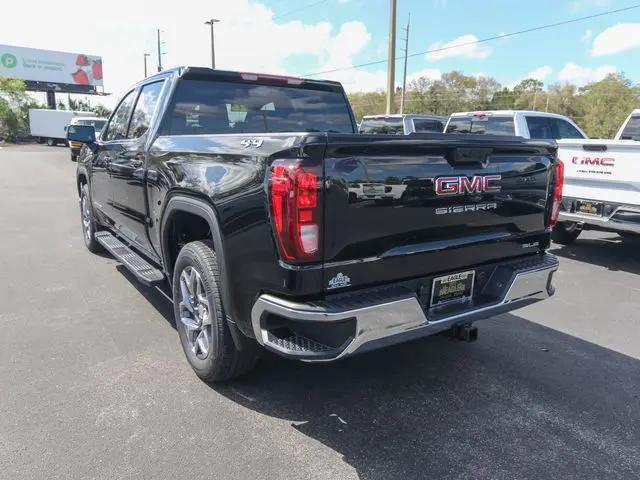 2026 GMC Sierra 1500 Crew Cab, Short Bed, SLE, 4WD