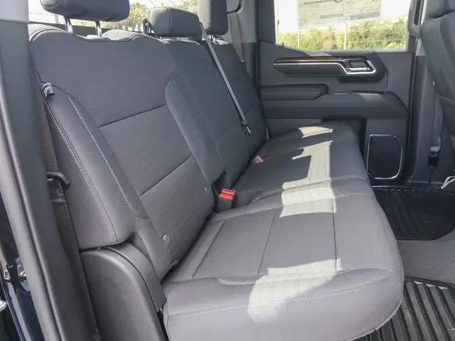 2026 GMC Sierra 1500 Crew Cab, Short Bed, SLE, 4WD
