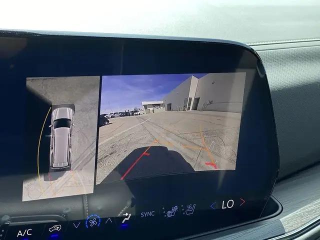 2026 Chevrolet Suburban Premier, RWD