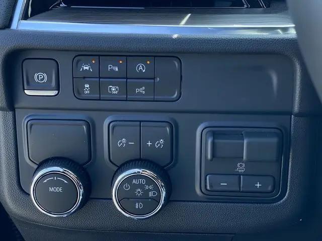 2026 Chevrolet Suburban Premier, RWD