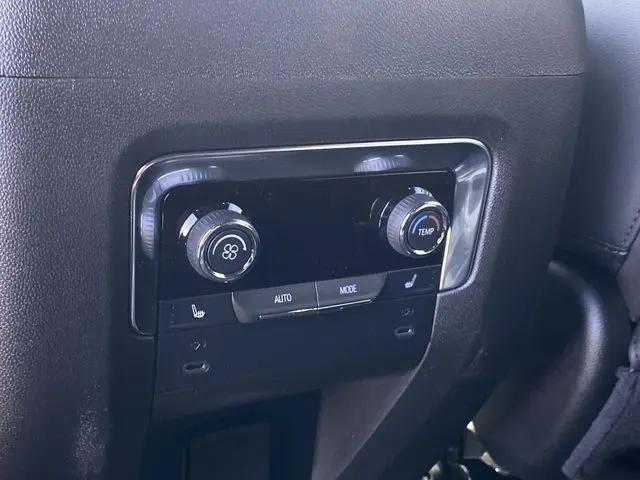 2026 Chevrolet Suburban Premier, RWD