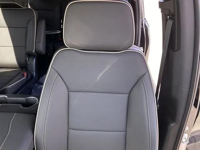2026 Chevrolet Suburban Premier, RWD