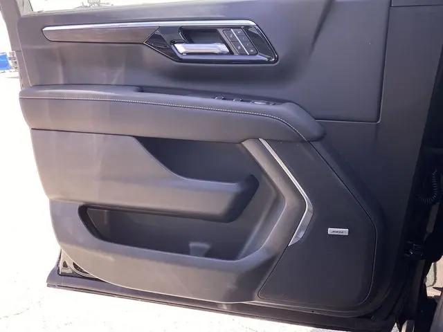 2026 Chevrolet Suburban Premier, RWD