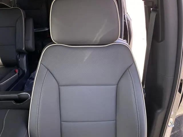 2026 Chevrolet Suburban Premier, RWD