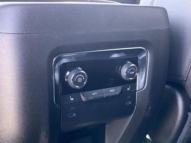2026 Chevrolet Suburban Premier, RWD