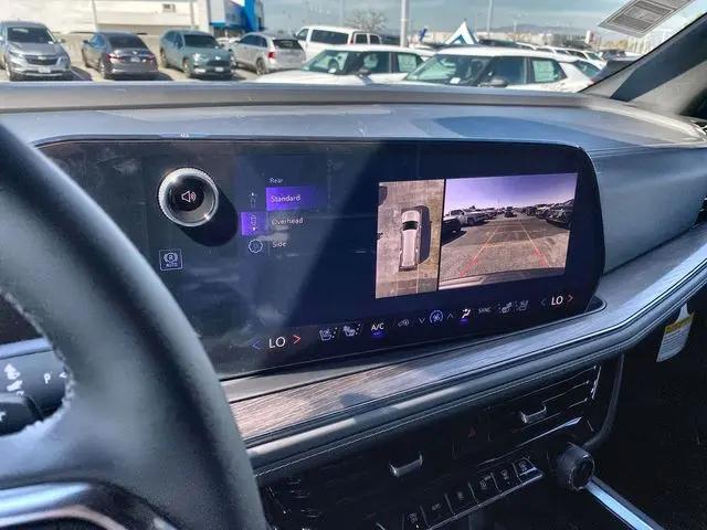 2026 Chevrolet Suburban Premier, RWD