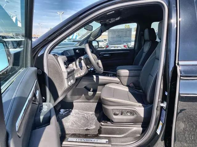 2026 Chevrolet Suburban Premier, RWD