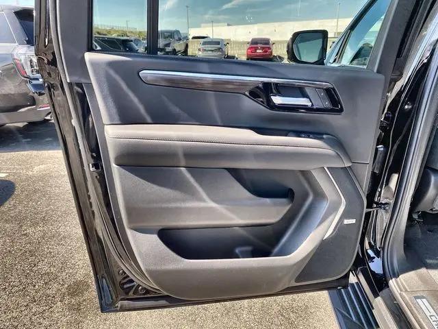 2026 Chevrolet Suburban Premier, RWD