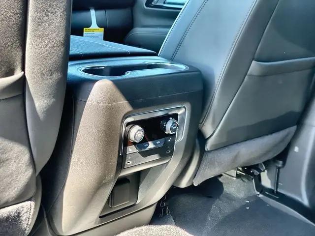 2026 Chevrolet Suburban Premier, RWD