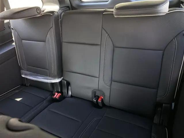 2026 Chevrolet Suburban Premier, RWD