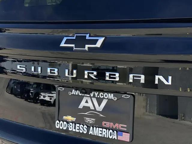 2026 Chevrolet Suburban Premier, RWD
