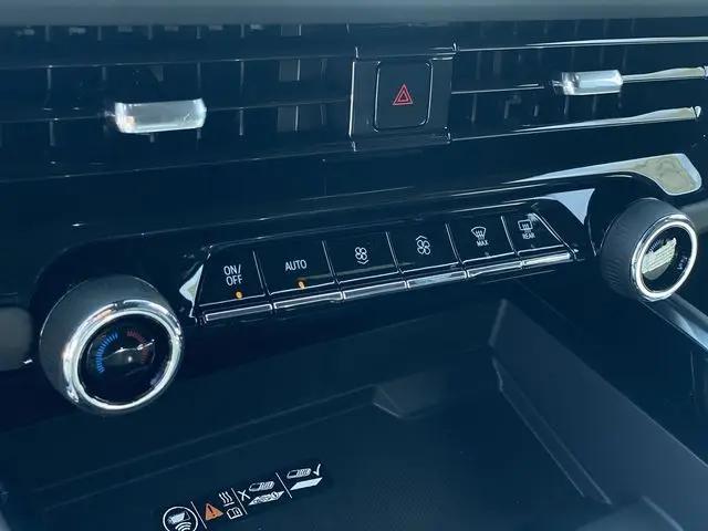 2026 Chevrolet Suburban Premier, RWD