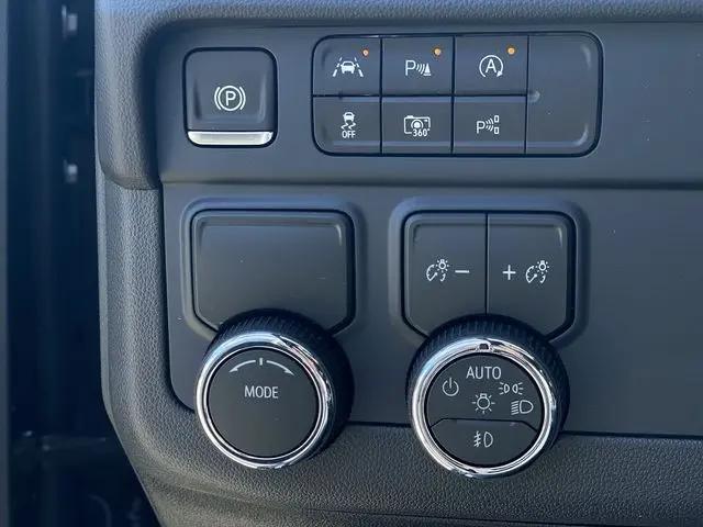 2026 Chevrolet Suburban Premier, RWD