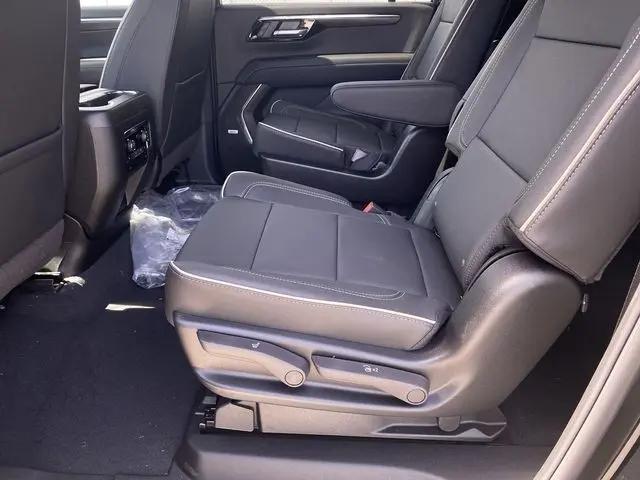 2026 Chevrolet Suburban Premier, RWD