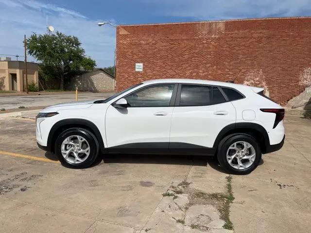 2026 Chevrolet Trax FWD LS