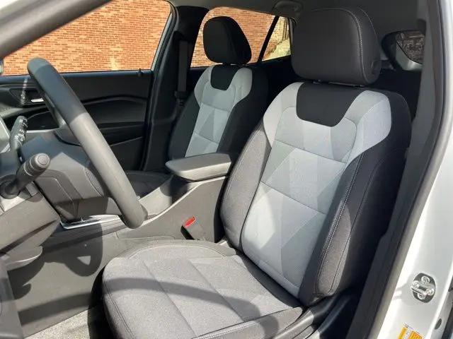 2026 Chevrolet Trax FWD LS