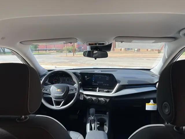 2026 Chevrolet Trax FWD LS