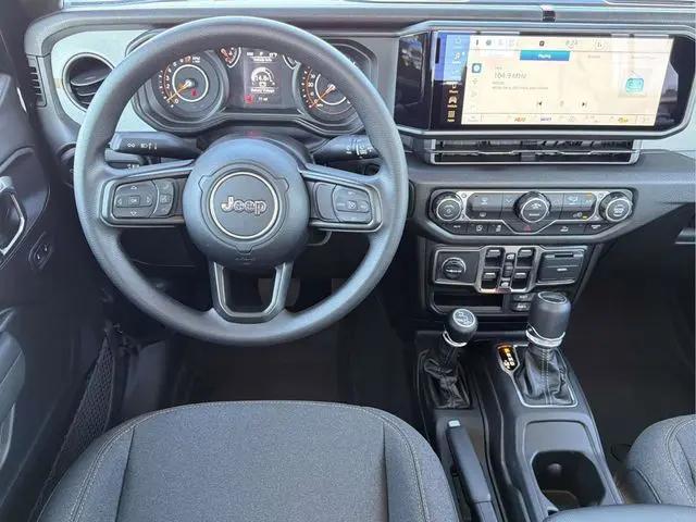 2026 Jeep Gladiator Sport
