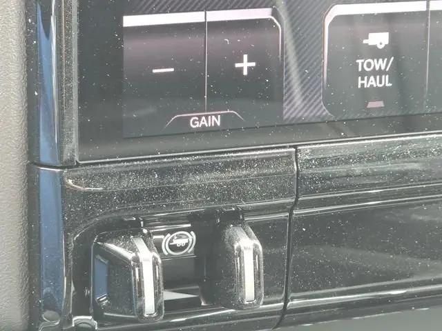 2026 Ram 3500 Laramie Mega Cab 4x4 6'4" Box