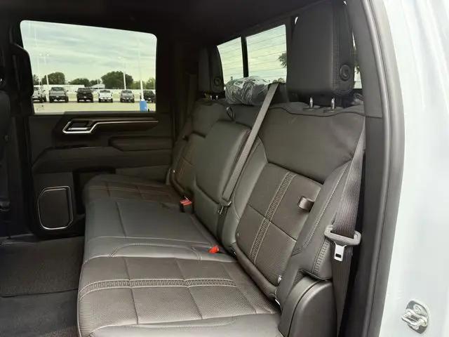 2026 Chevrolet Silverado 3500HD Crew Cab, Long Bed, High Country Dual Rear Wheel, RWD
