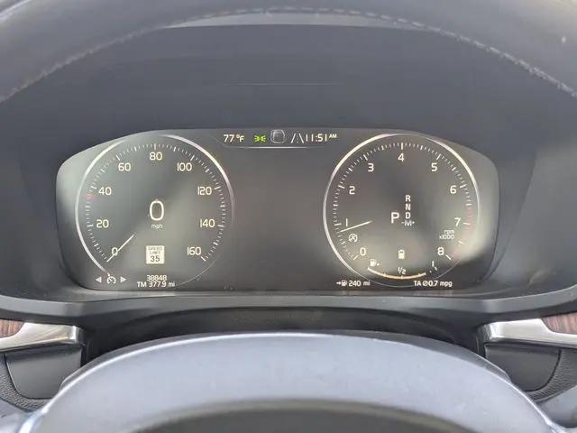 2022 Volvo S60 B5 Momentum